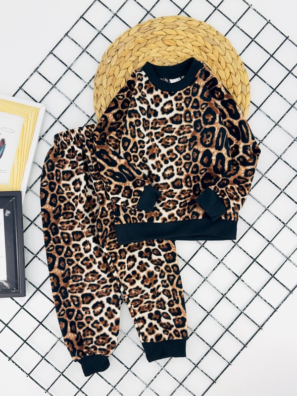 129-5 Leopar Desenli Kız Çocuk Fırçalı Polar Takım-LEOPAR