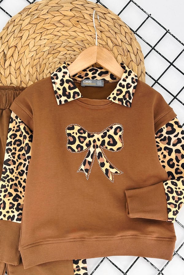 200850 Önü Fiyonklu Taşlı Leopar Desen Kız Çocuk takım-KAHVE