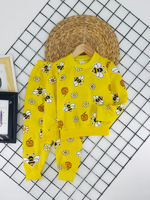 2023-7 Arı Baskılı Kız Çocuk  Şardonlu Pijama Takımı-SARI