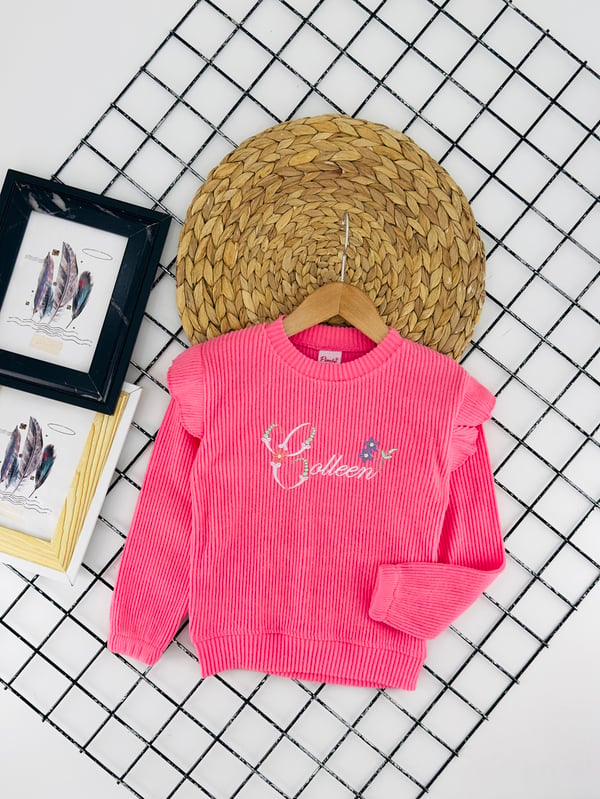 2747 Omuz Fırfırlı Çiçek Nakışlı Kız Çocuk Sweat-KOYU PEMBE