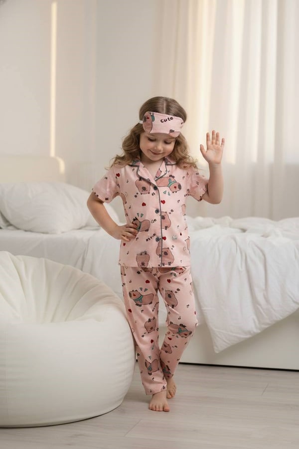 29000-13 Kapibara Kalp Baskılı Kız Çocuk Penye Kısa Kol Düğmeli Bandanalı Pijama Takım-SOMON