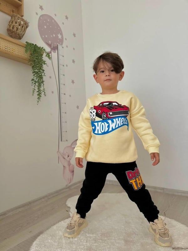 2903 68 Araba Baskılı Erkek Çocuk Üç İplik Şardonlu Takım-KREM