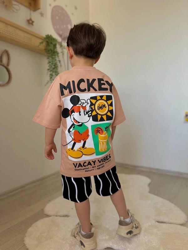 3703-1 Mıckey Baskılı Erkek Çocuk Penye Şortlu Takım-BEJ