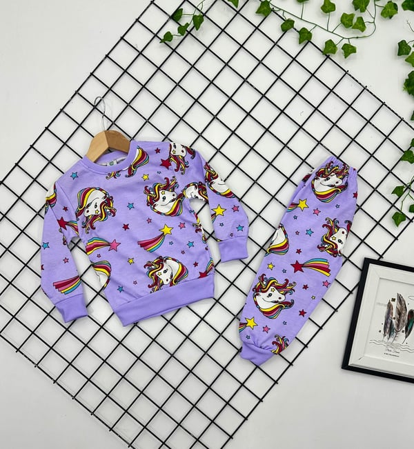 3820 Boynuzlu Unicorn Baskılı Kız Pijama Takımı-LİLA