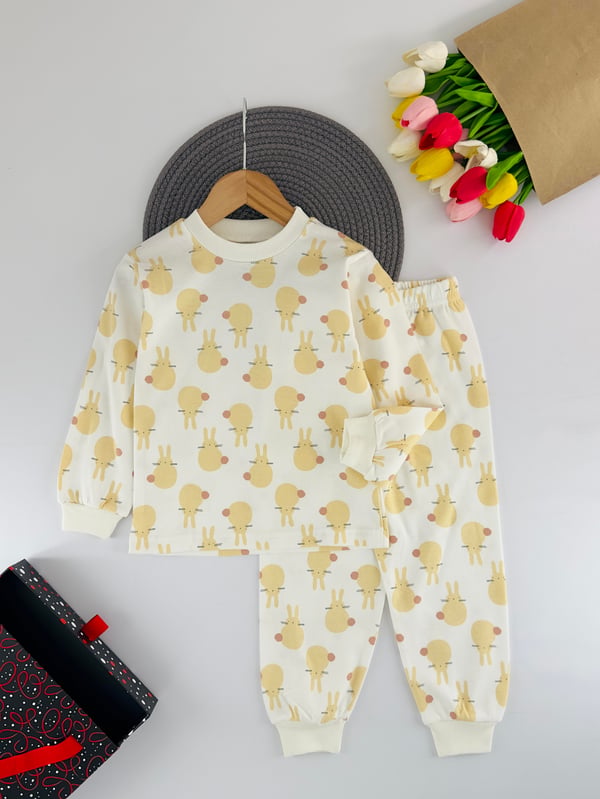 666-8 Kedi Baskılı Bisiklet Yaka Kız Çocuk Pijama Takım-KREM