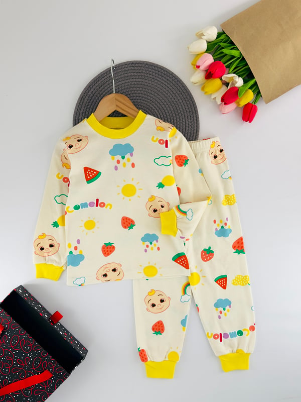 666-9 Meyve Baskılı Sıfır Yaka Kız Çocuk Pijama Takımı-KREM