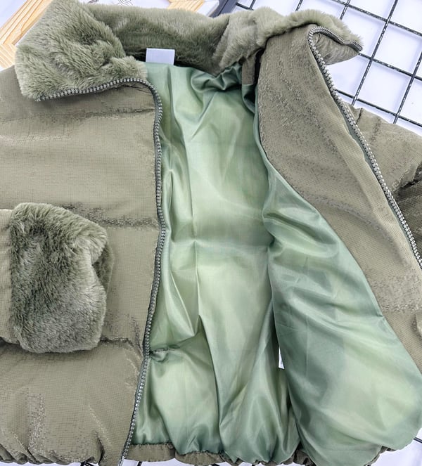 8010-11 Dik Yaka Kız Çocuk Şişme Crop Mont-YEŞİL