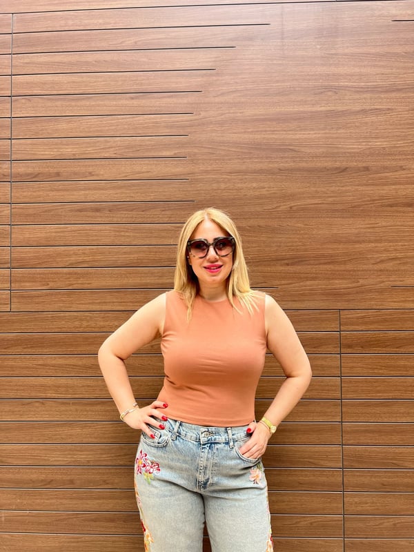 Bisiklet Yaka Kolsuz Penye Body (Açık kahve) 