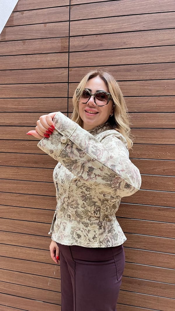 Etnik Görünümlü Orijinal Marka Ceket (Çiçekli) 