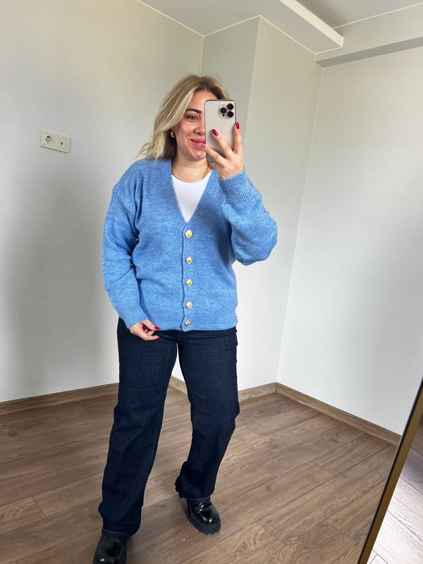 Gold Düğme Detaylı Hırka (Mavi)