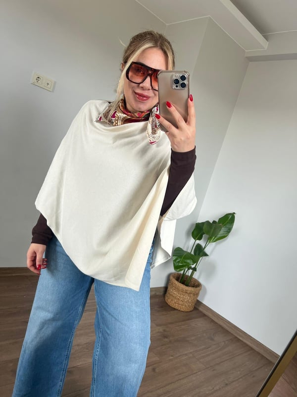İnce Triko Panço (Krem)