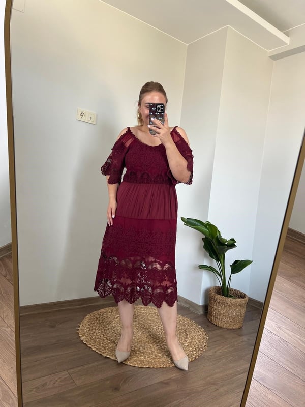 İtalyan Güpür Detaylı Elbise(Bordo) 