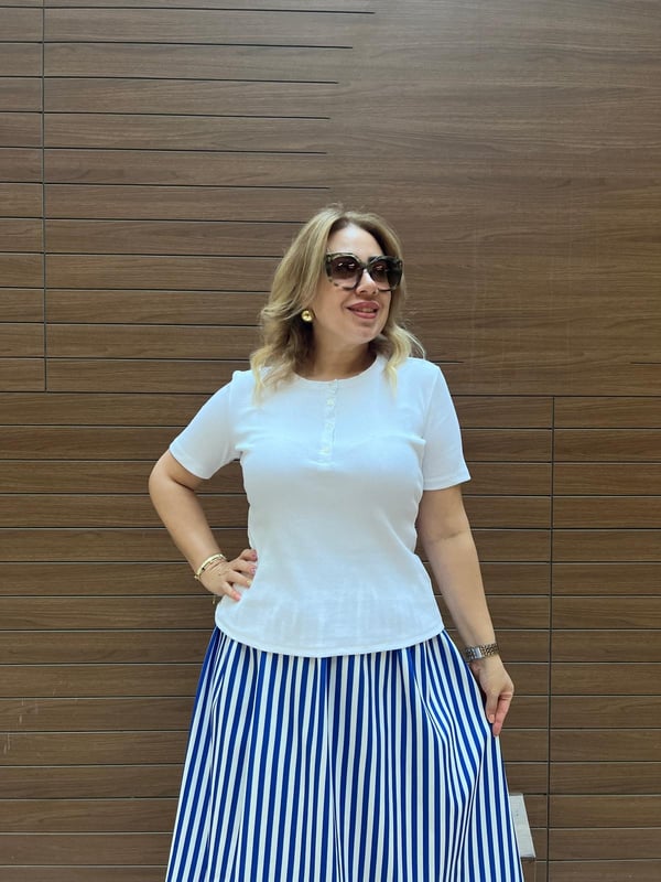 Önü Düğmeli Bisiklet Yaka Tshirt (Beyaz) 