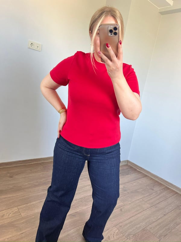 Orijinal Marka  Bisiklet Yaka Basic Tshirt (Kırmızı)