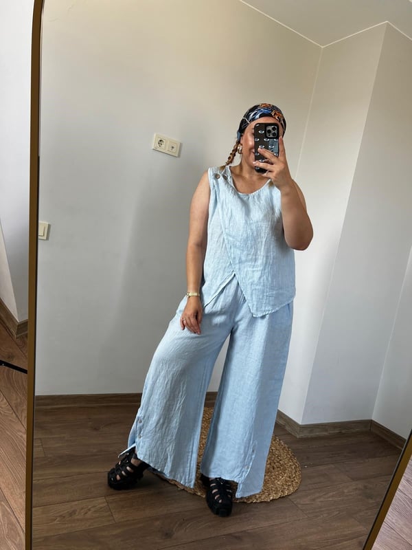 Paçası Düğme Detaylı Geniş Paça İtalyan Keten Pantolon (Bebe Mavisi) 