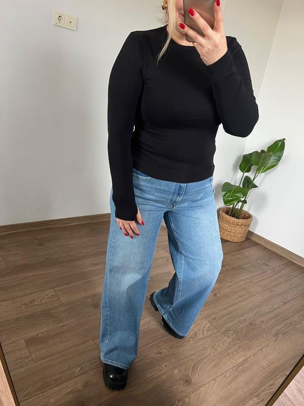 Parmak Geçmeli Bisiklet Yaka Basic Body (Siyah)