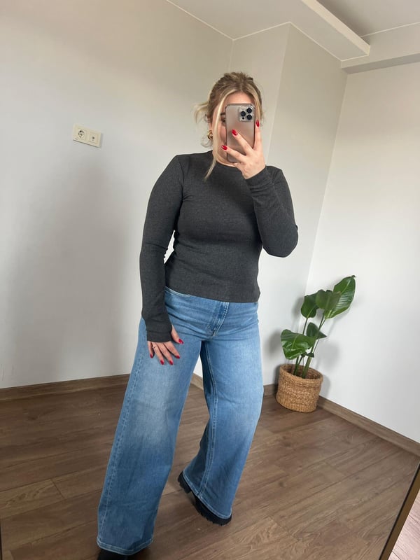 Parmak Geçmeli Bisiklet Yaka Basic Body (Gri)
