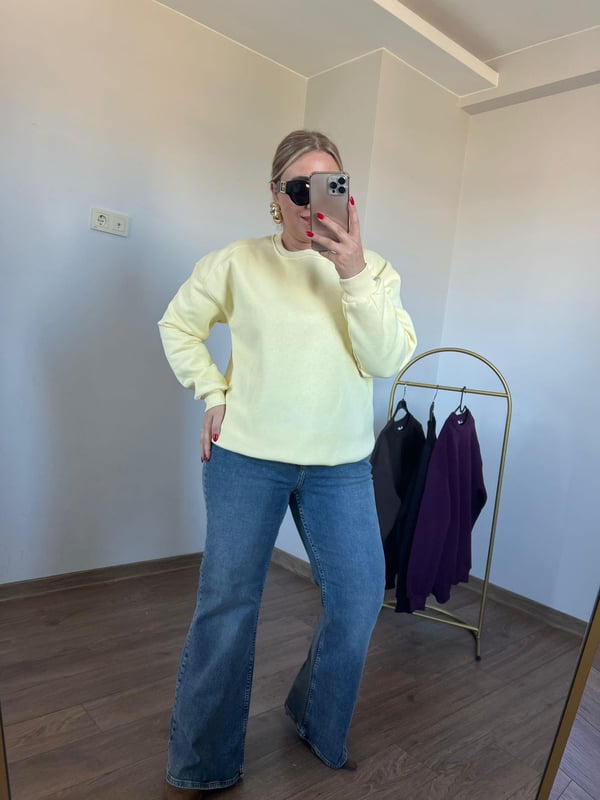 Üç İplik Bisiklet Yaka Sweatshirt (Sarı) 