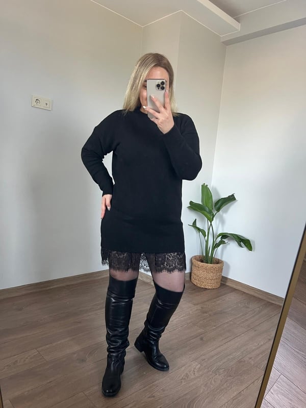 Ucu Dantelli Triko Elbise (Siyah) 