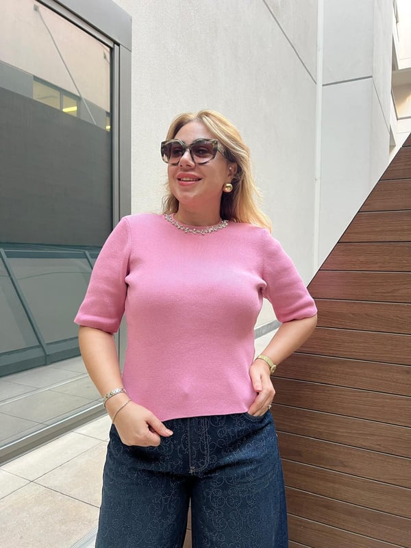Yakası Taş Detaylı Kısa Kol Triko Bluz (Pembe) 