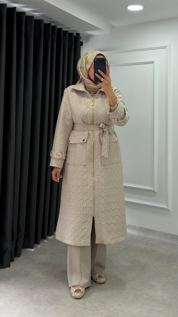 Aybüke Kap | Bej