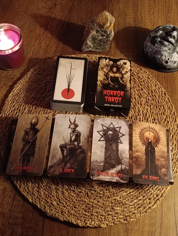 Horror Tarot Destesi 78 Kart - Arındırma Kesesi Hediyeli