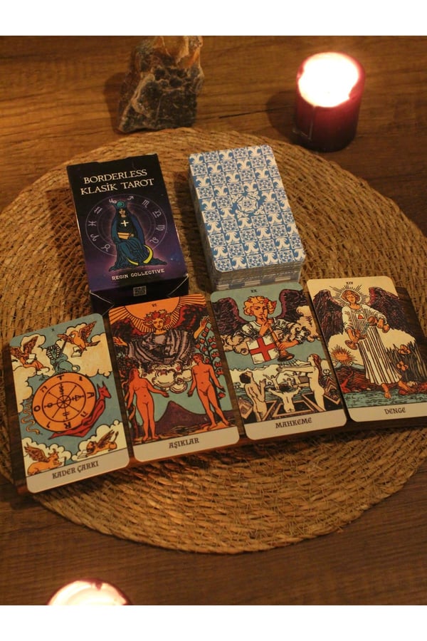 Klasik Borderless Tarot Destesi - 78 Kart
