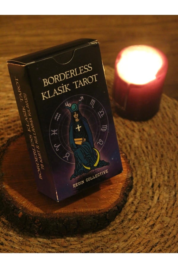 Klasik Borderless Tarot Destesi - 78 Kart