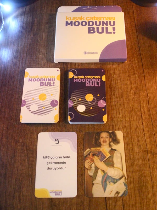 Modunu Bul Kuşak Çatışması - Kese Hediyeli 41 Kart | Eğlenceli Aile Oyunu
