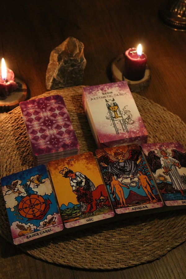 Mor Beyaz Spiritüel Enerji Tarot Destesi 78 Kart