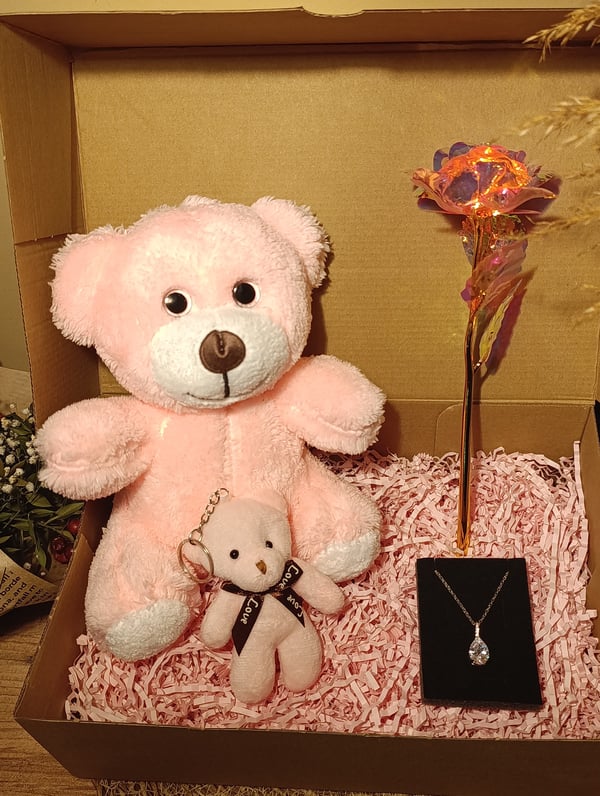 Pembe Ayıcık 25cm - Ayıcık Anahtarlık - Çelik Damla Kolye - Sonsuzluk Gülü Hediye Seti