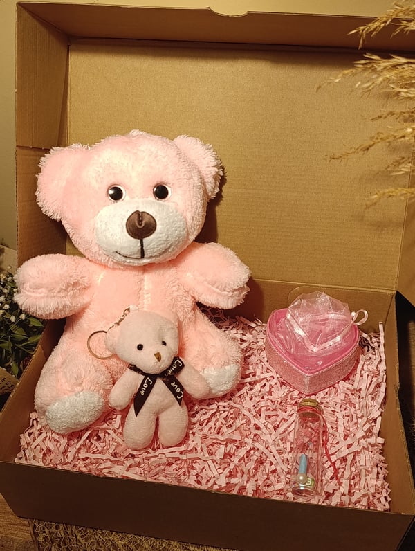 Pembe Ayıcık 25cm - Ayıcık Anahtarlık - Dilek Şişesi - Kalp Tüllü Kutu Hediye Seti