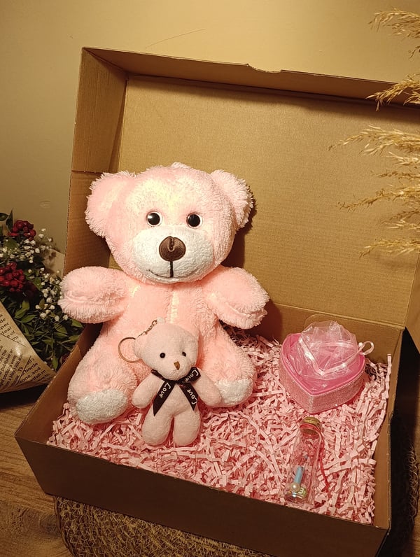 Pembe Ayıcık 25cm - Ayıcık Anahtarlık - Dilek Şişesi - Kalp Tüllü Kutu Hediye Seti