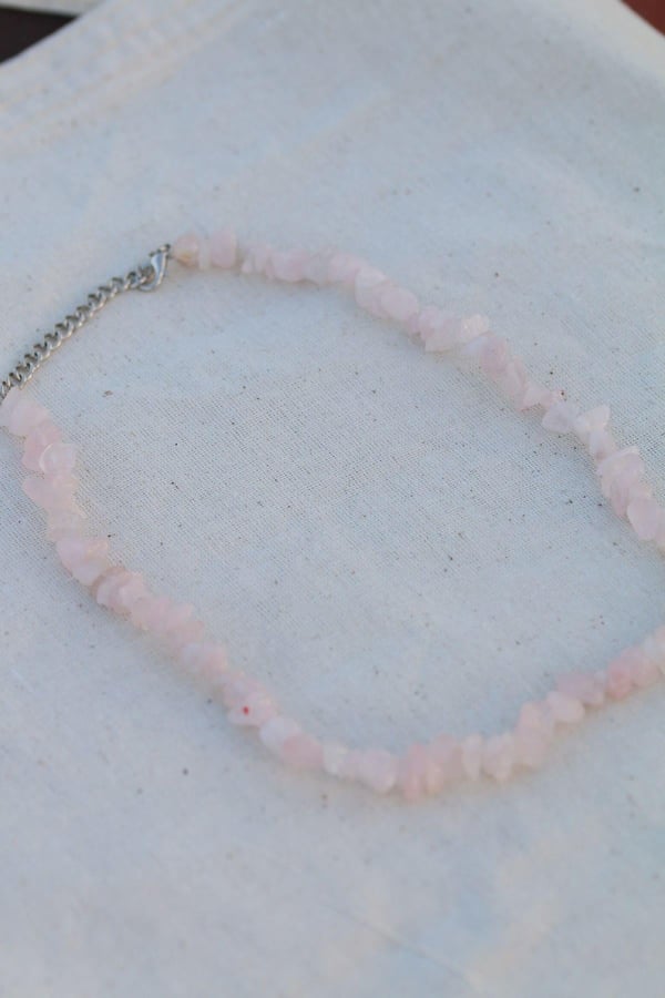 Pembe Kuvars Spiritüel Doğal Enerji Taşı Tam Döngü Kolye