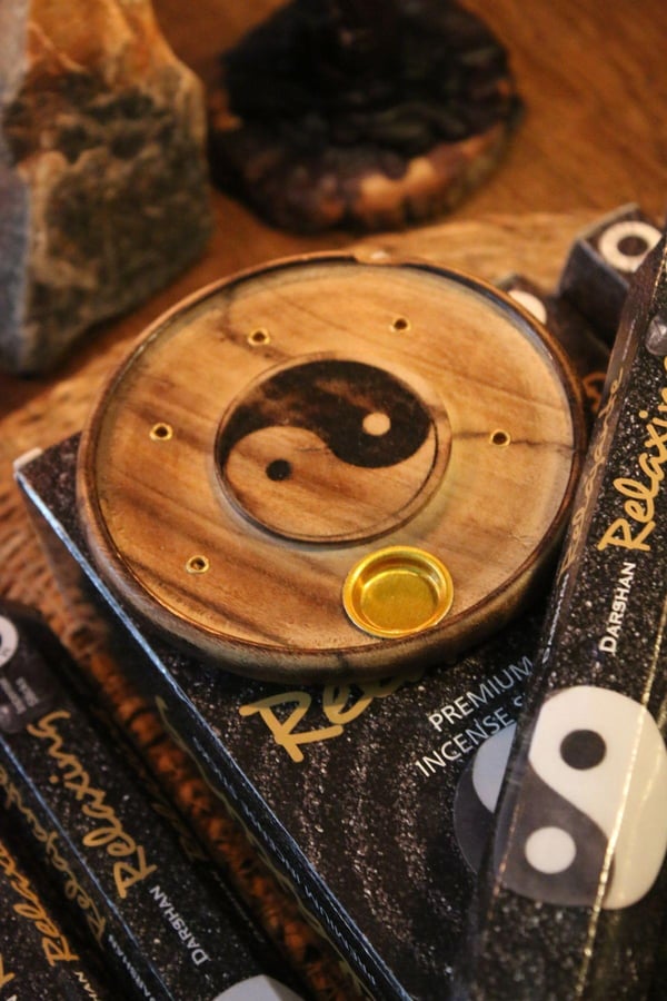 Yin Yang Tütsü & Tütsülük