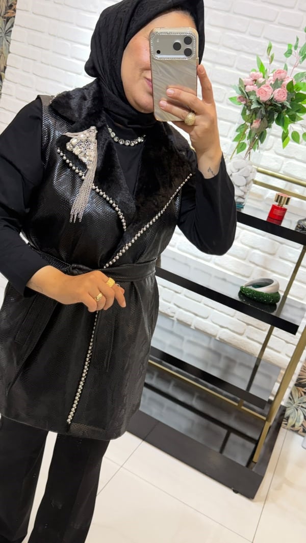 Selin Ada Dış Giyim Yelek 