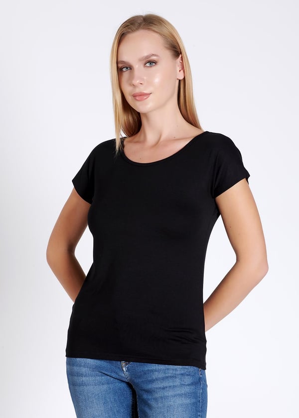 Sırtı V Dekolteli Kadın T-shirt