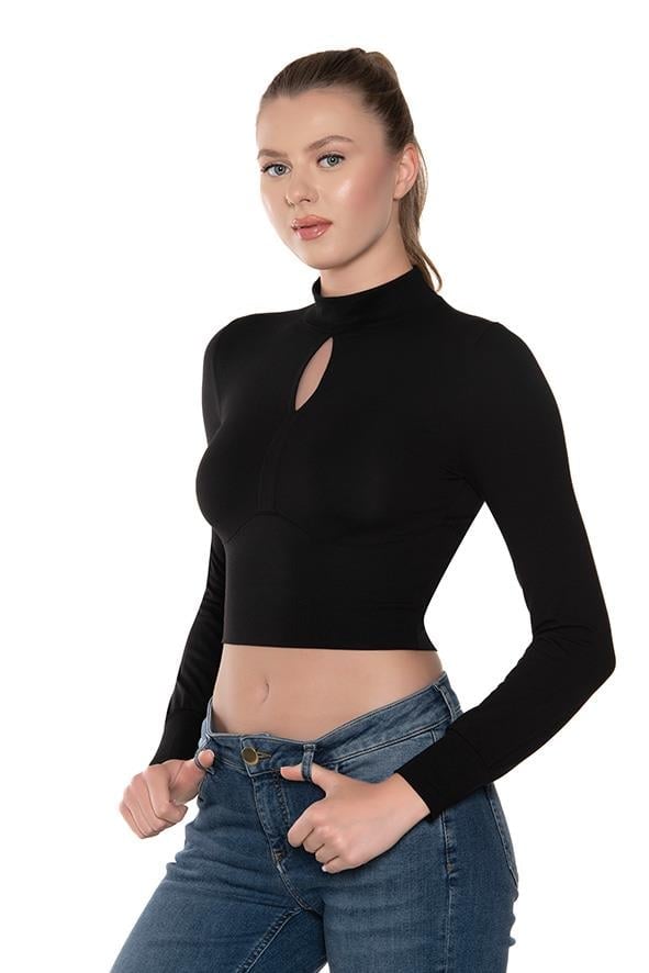 Uzun Kollu Kadın Crop