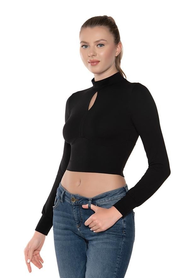Uzun Kollu Kadın Crop