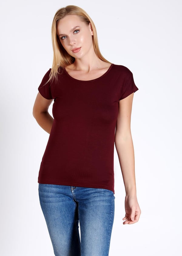 Sırtı V Dekolteli Kadın T-shirt