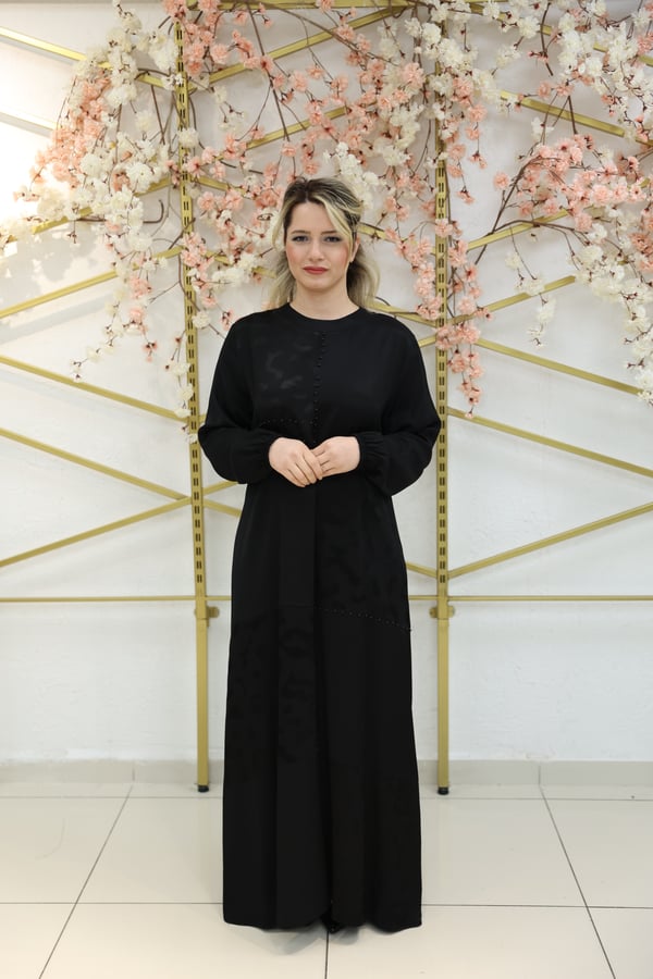 NOIR ELEGANCE – Boncuk İşlemeli Desenli Elbise