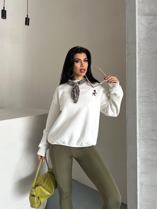Fularlı Basit Sweaters Krem
