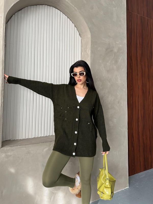 Kristal Düğme Ve Süzene Detaylı Triko Hırka Oversize Haki
