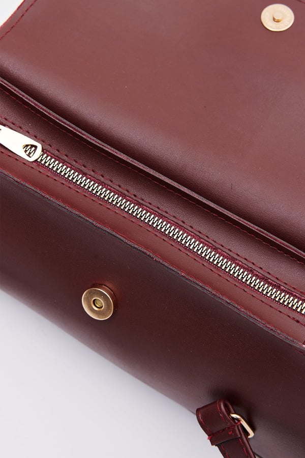 Bordo D59 Fermuarlı Modern Minimal Tasarımlı Uzun Askılı Geniş Hacimli Günlük Kadın El ve Omuz Çantası