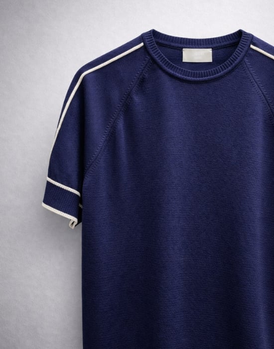 Bisiklet Yaka Lacivert Triko Kumaş Detaylı Tshirt