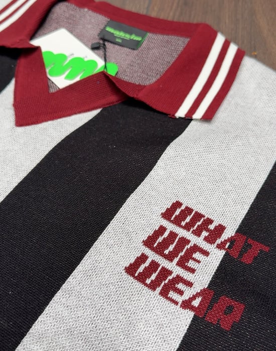Siyah Dikey Çizgili Oversize Polo Yaka Triko