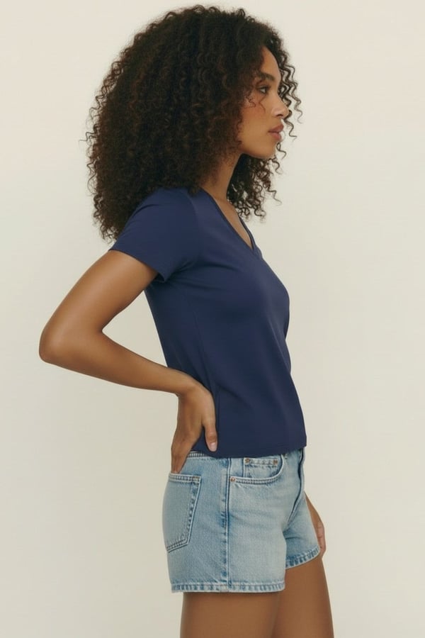03kadin-tisort-v-yaka-pamuklu-slim-fit-42e2-8.jpg
