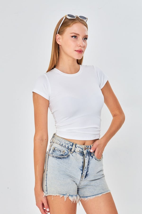 alihmztshrtkadin-bisiklet-yaka-kisa-ko-046-99.jpg
