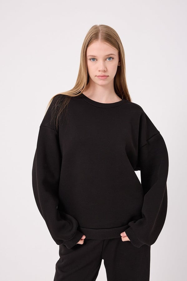 overswtshrtkadin-oversize-uc-iplik-ici--08c93.jpg