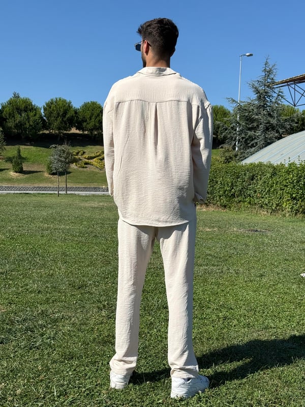Oversize Yırtmaçlı Ayrobin Gömlek Bej